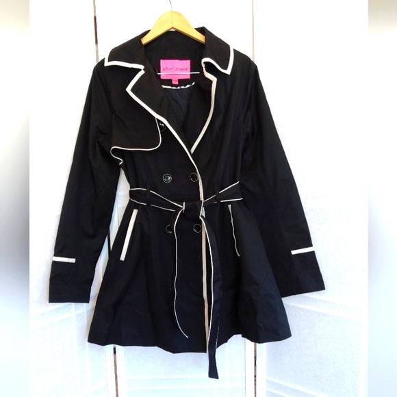 Betsey Johnson Jackets & Blazers - Betsey Johnson Black and White Trim Coat
